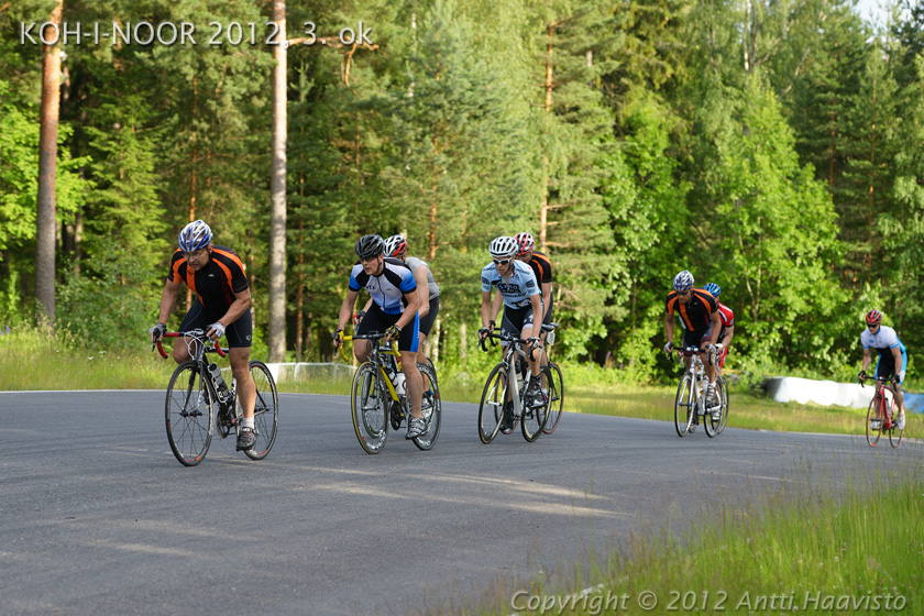 _DSC0123.jpg - Kari Pajanne, IK-32, Ville Kantell, TCC, Sami Eloluoto, TuUL, Ilkka Laine, IK-32, Jari Kulmala, IK-32, Tommi Nieminen, IK-32, Kalle Malin, TaSi ja John Lawson, ACT