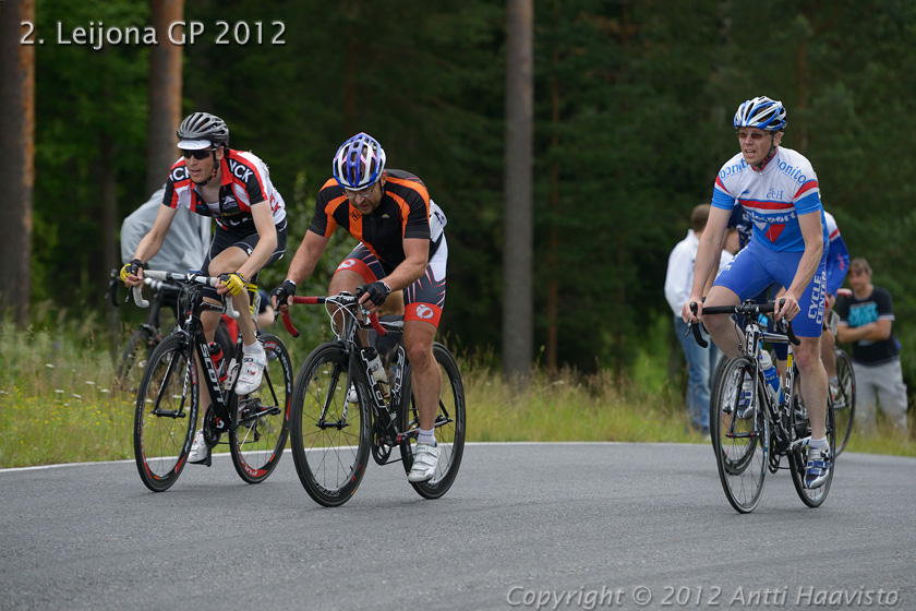 _DSC0426.jpg - Kenneth Backlund, NCK, Kari Pajanne, IK-32 ja Raimo Taavitsainen, CCH