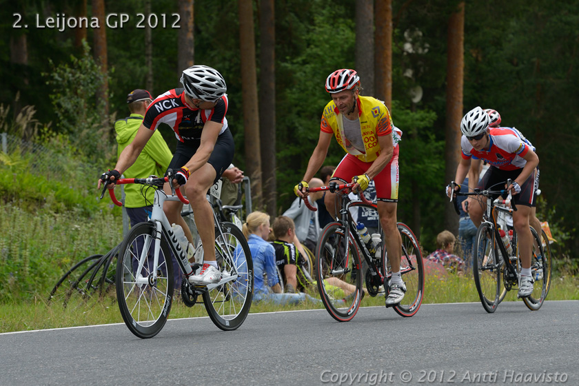 _DSC0500.jpg - Jaakko Toppari, NCK, Sami Mattila, TVC ja Oskari Vainionpää, KaKa