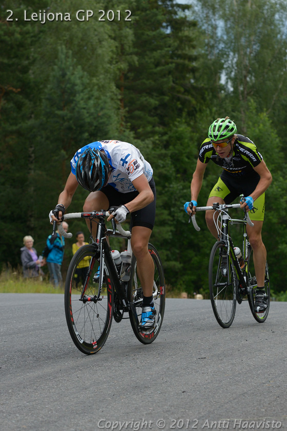 _DSC0505.jpg - Olli Teivaala, P-P ja Samuel Pökälä, TWL